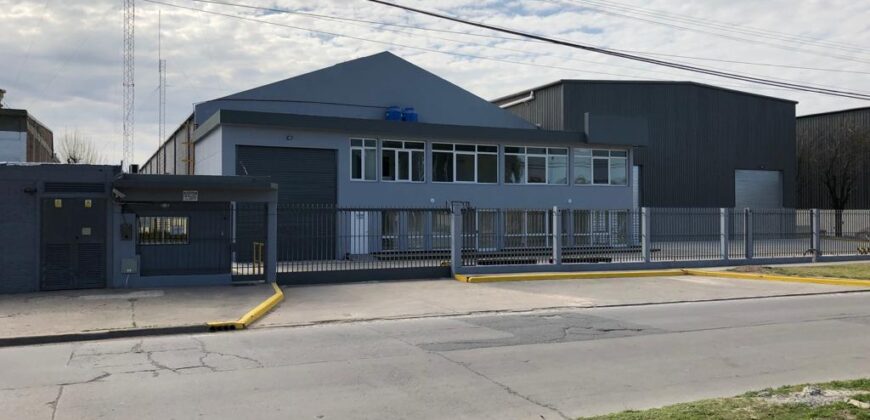 2 NAVES INDUSTRALES Parque Burzaco, ORTIZ 2434