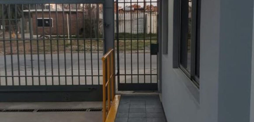 2 NAVES INDUSTRALES Parque Burzaco, ORTIZ 2434