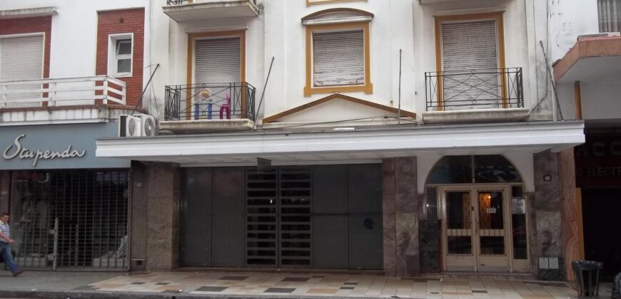 Rivadavia  2349 , Centro de Mar del Plata ,EXCELENTE UBICACION !!