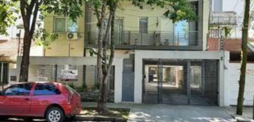 Bouchard 1563 , Adrogué