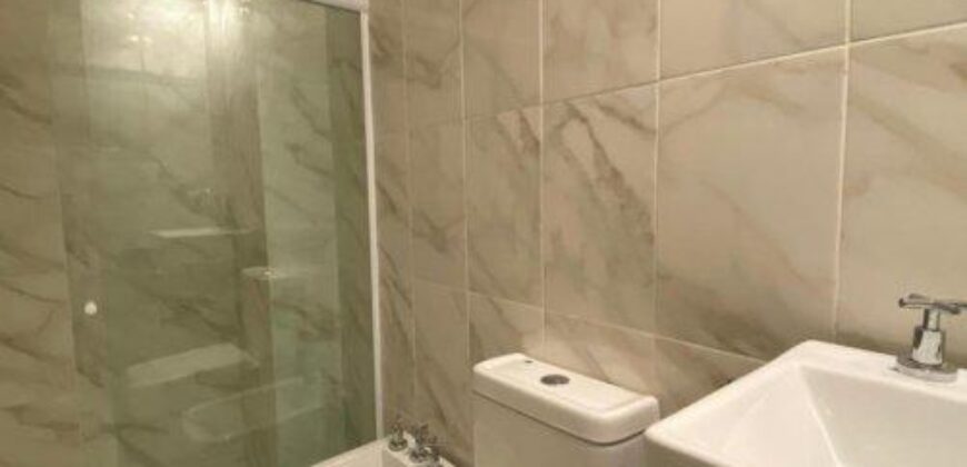 DEPARTAMENTO DE 3 AMBIENTES – EDIFICIO LYON – ADROGUE