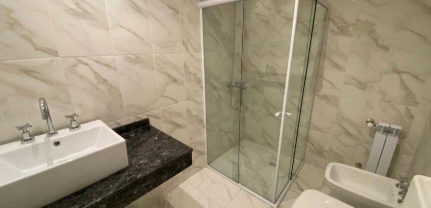 DEPARTAMENTO DE 3 AMBIENTES – EDIFICIO LYON – ADROGUE