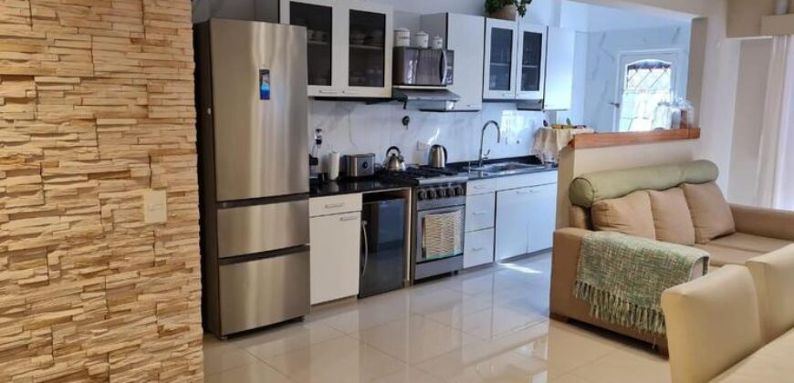 Seguí 729  , Adrogué