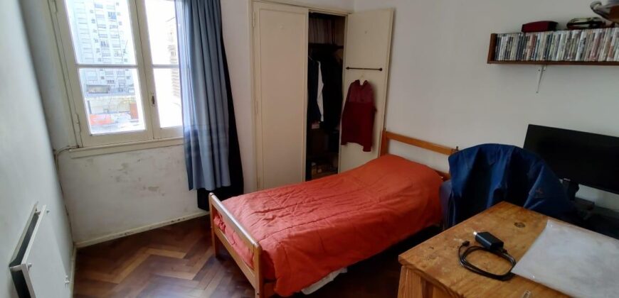 Rivadavia  2349 , Centro de Mar del Plata ,EXCELENTE UBICACION !!