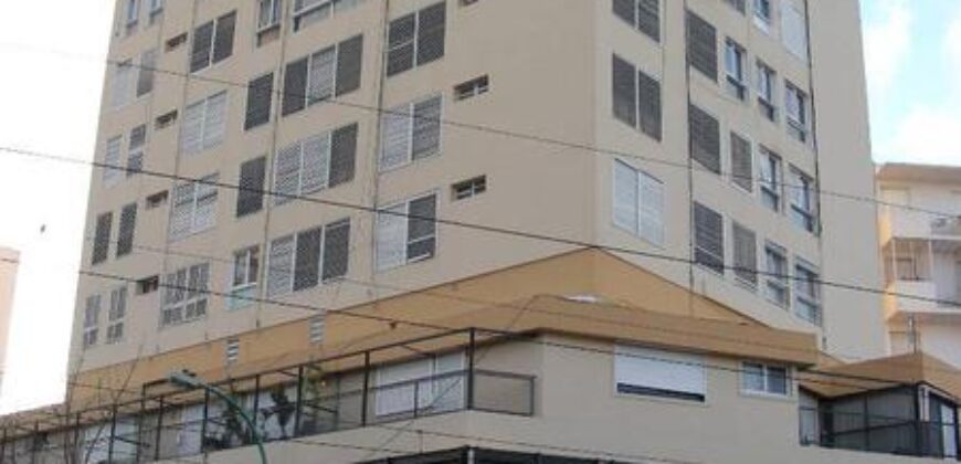 MITRE 962 ,Piso 4 , Departamento E , Adrogué