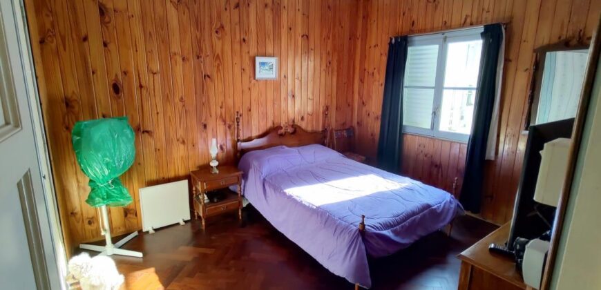 Rivadavia  2349 , Centro de Mar del Plata ,EXCELENTE UBICACION !!