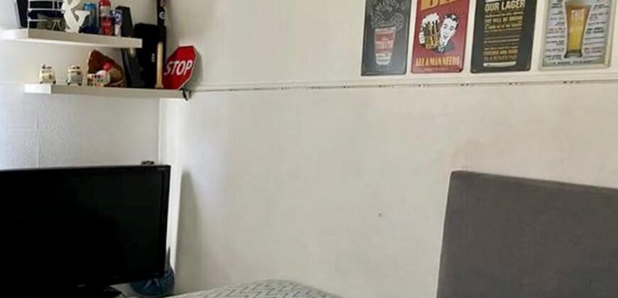 Comodoro Rivadavia 182 , Adrogué