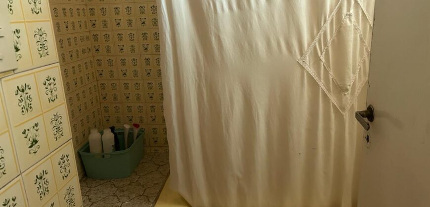 Sarmiento 39  , Glew