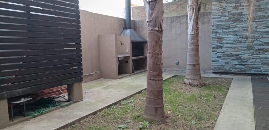 Croce 1334, Banfield