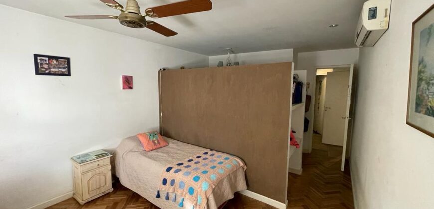 NOTHER 750 , Adrogué , HERMOSO CHALET !!