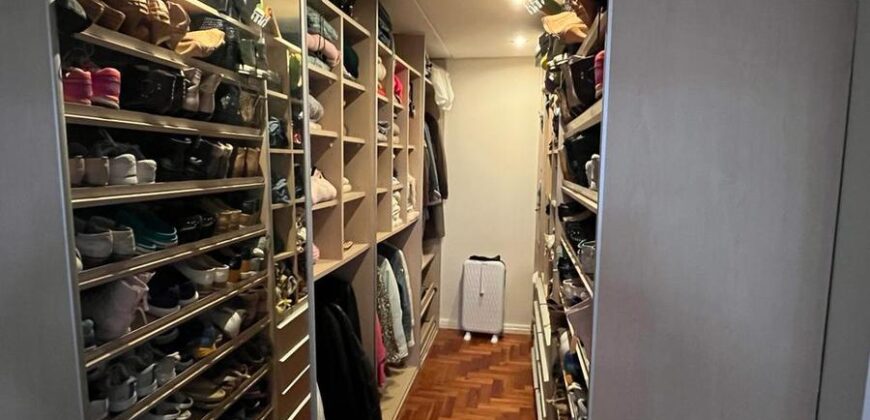 CASA EN VENTA DE CATEGORIA, ADROGUE