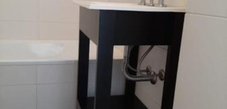 Bouchard 1563 , Adrogué