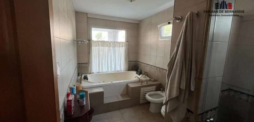 SOLIER 867, Adrogué