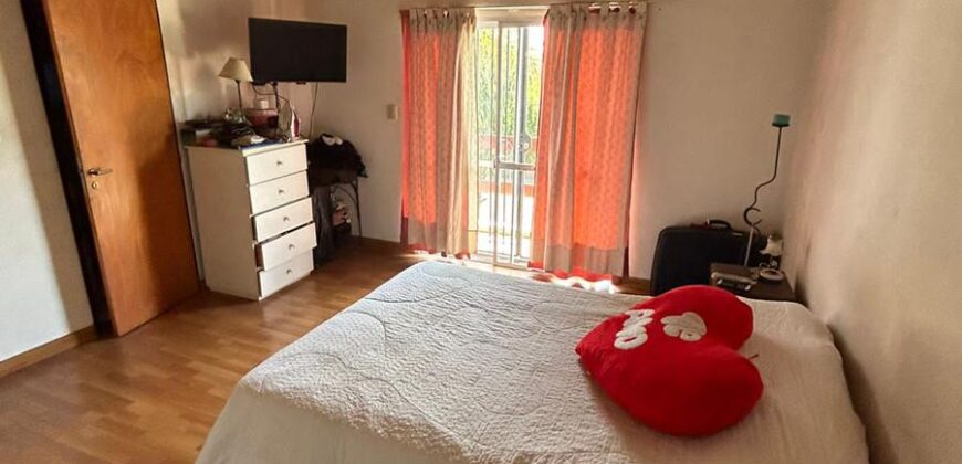 Arturo Illia 2368  , Rafael Calzada