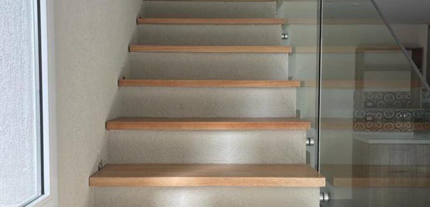 DUPLEX DE CATEGORIA EN VENTA, ADROGUE