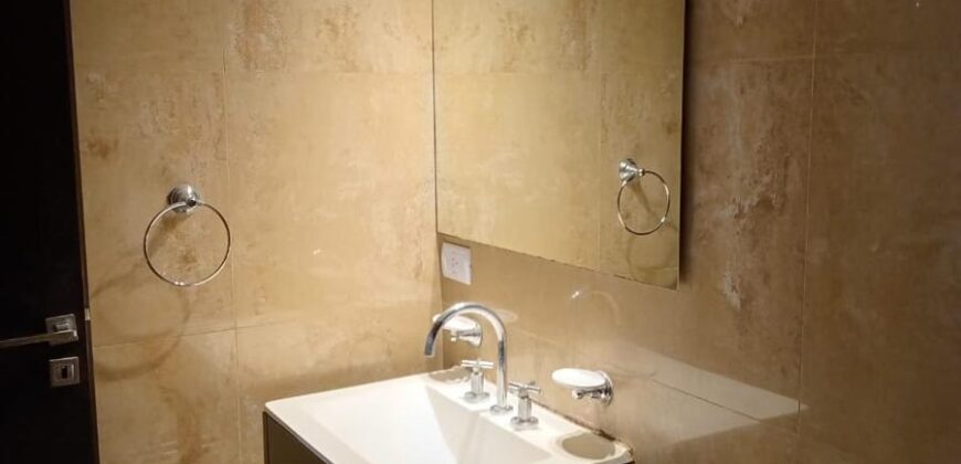 Croce 1334, Banfield