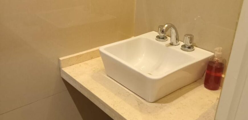 Croce 1334, Banfield