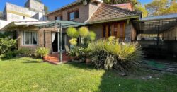 NOTHER 750 , Adrogué , HERMOSO CHALET !!