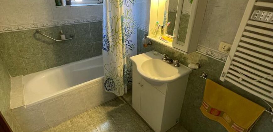 NOTHER 750 , Adrogué , HERMOSO CHALET !!