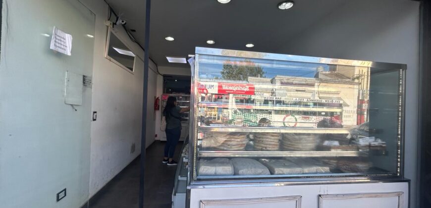 Sarmiento 39  , Glew