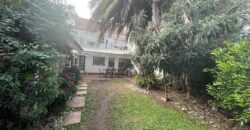 La Rosa 690, Adrogué