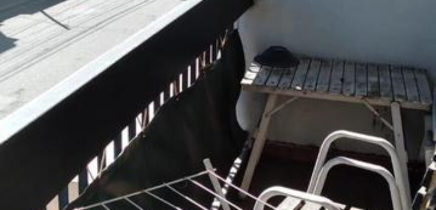 Laprida 564 , Lomas de Zamora