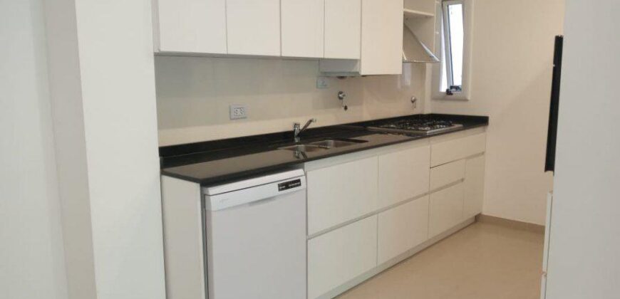 DEPARTAMENTO DE 3 AMBIENTES – EDIFICIO LYON – ADROGUE