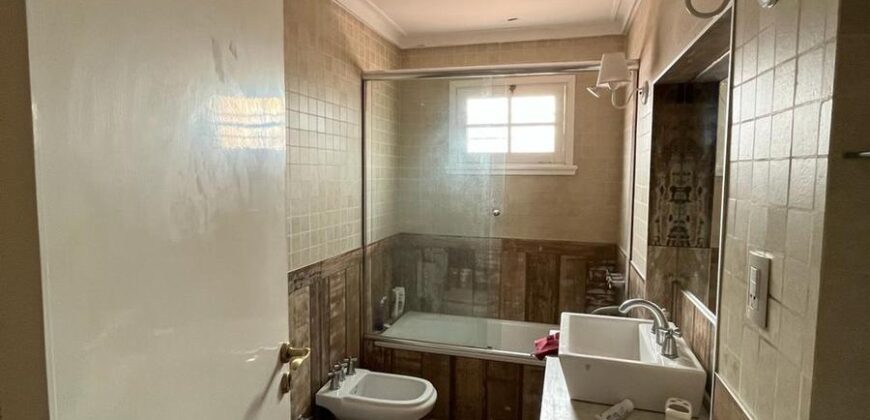 CASA EN VENTA DE CATEGORIA, ADROGUE