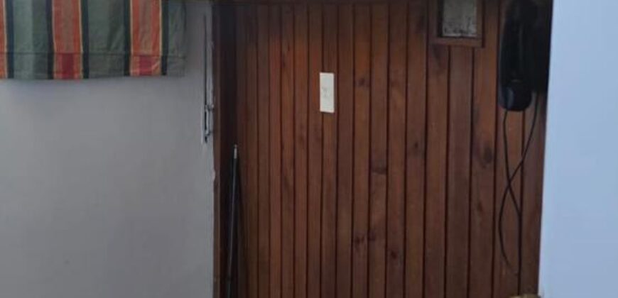 PRESIDENTE PERÓN ESQ ESPORA 21 Piso 2 Departamento A