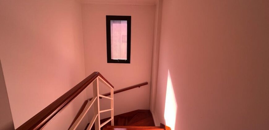 Amenedo 1600  , Adrogué