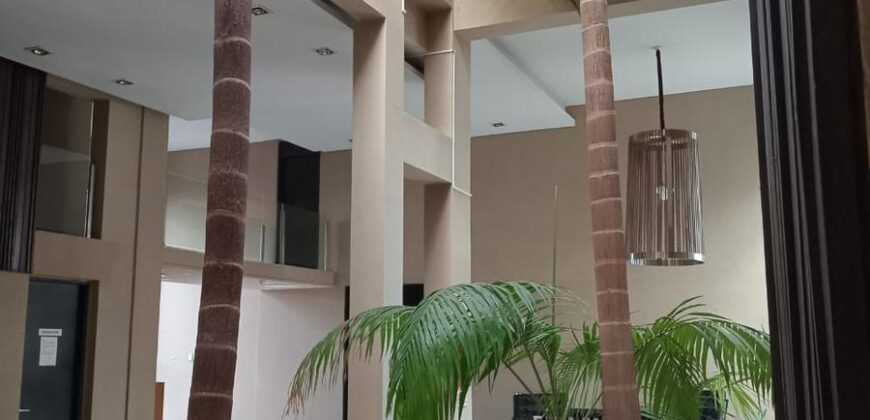 Croce 1334, Banfield