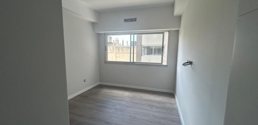 SALTA Nº1350 , 1º , Lanús