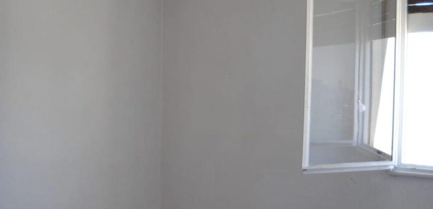 Condarco 103, Temperley