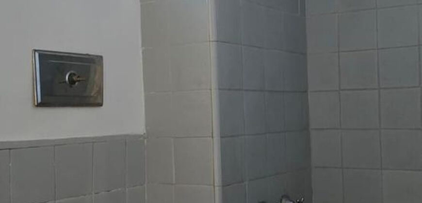 PRESIDENTE PERÓN ESQ ESPORA 21 Piso 2 Departamento A