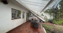 La Rosa 690, Adrogué