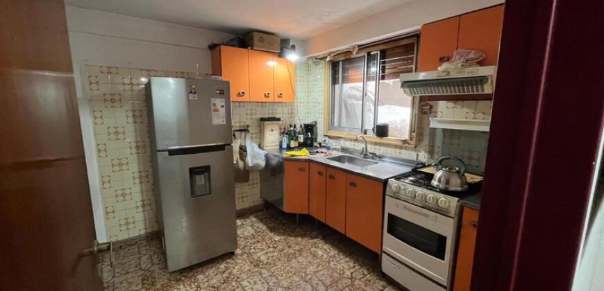 Diag brown 1277, Adrogué