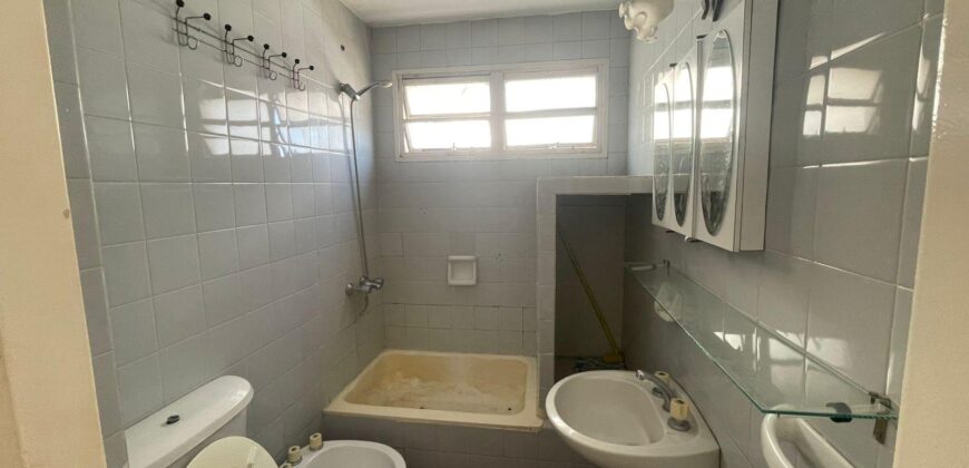 MITRE 962 ,Piso 4 , Departamento E , Adrogué