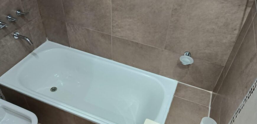 Alsina 1131 , Banfield