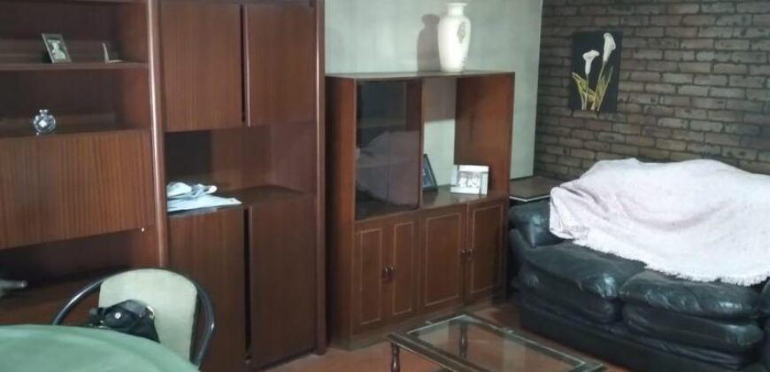 Laprida 564 , Lomas de Zamora