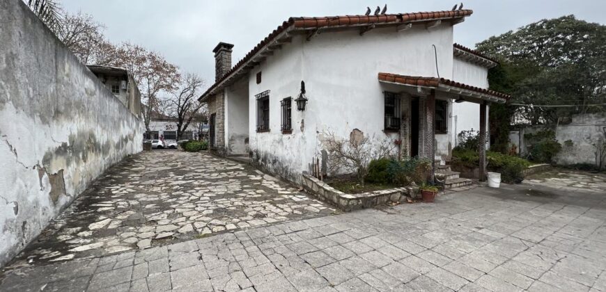 Erezcano 1245, Adrogué