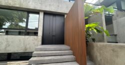 NOTHER 889 Piso 1 , Adrogué