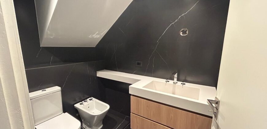 NOTHER 889 Piso 1 , Adrogué