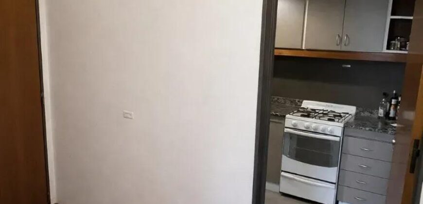 Uiburu 543, Piso 2.
