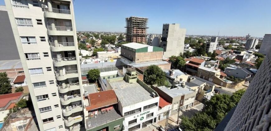 2 DE MAYO 2742 ,Piso 1.