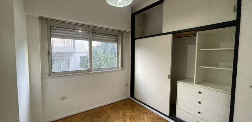 MITRE 986 Piso 1 Departamento 4